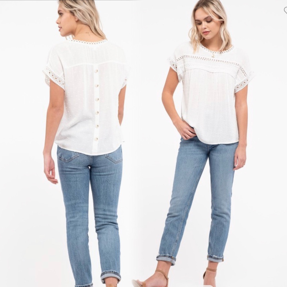 Gorgeous dot print peasant boho blouse with back button detail - Picture 4 of 8